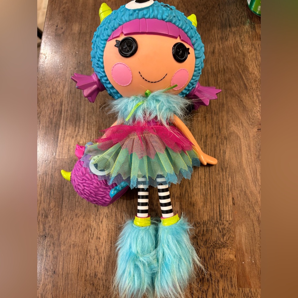 Fur Monster Lalaloopsy doll and Friend